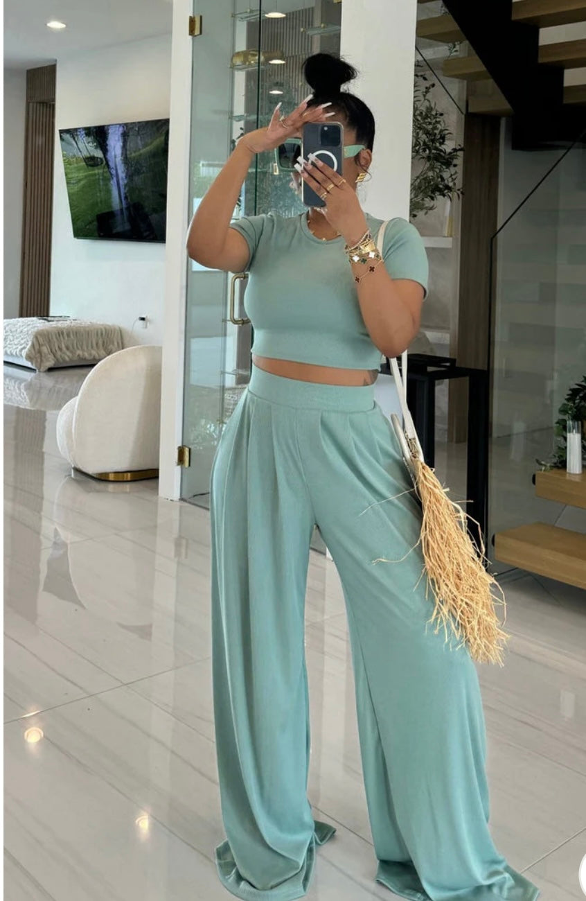 Simple Wide Leg